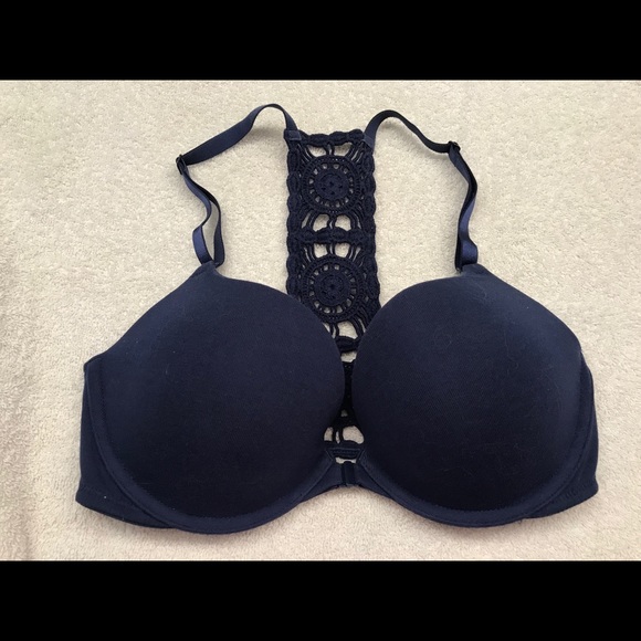 Victoria's Secret Other - VS push up bra 32DD